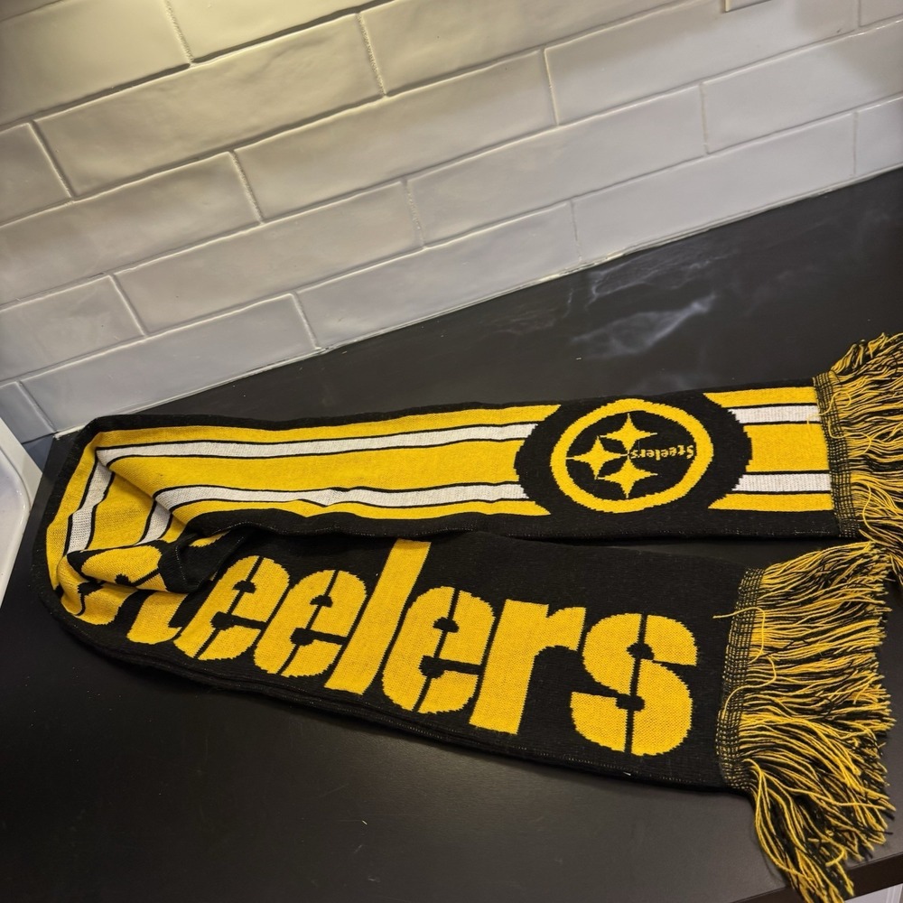 Pittsburgh Steelers NFL Black & Yellow Winter Neck Scarf 60"X 7"‎